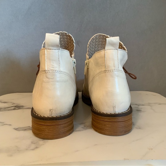 Casta Ravva Cream Mesh Leather Light Weight Size 38 - Picture 8 of 11